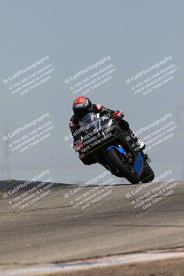 media/May-22-2023-Fastrack Riders (Mon) [[ae7626d9d8]]/Level 2/1230pm (Outside Grapevine)/